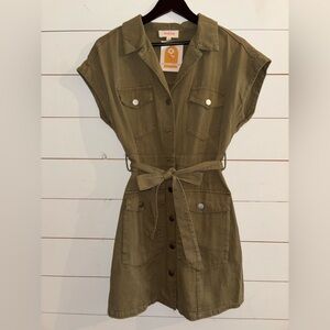 Peach Love California Olive Button-Down Dress